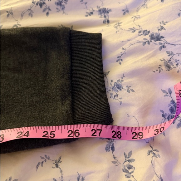 L.L. Bean Men's Dark Gray Fleece lined Joggers - Picture 4 of 5